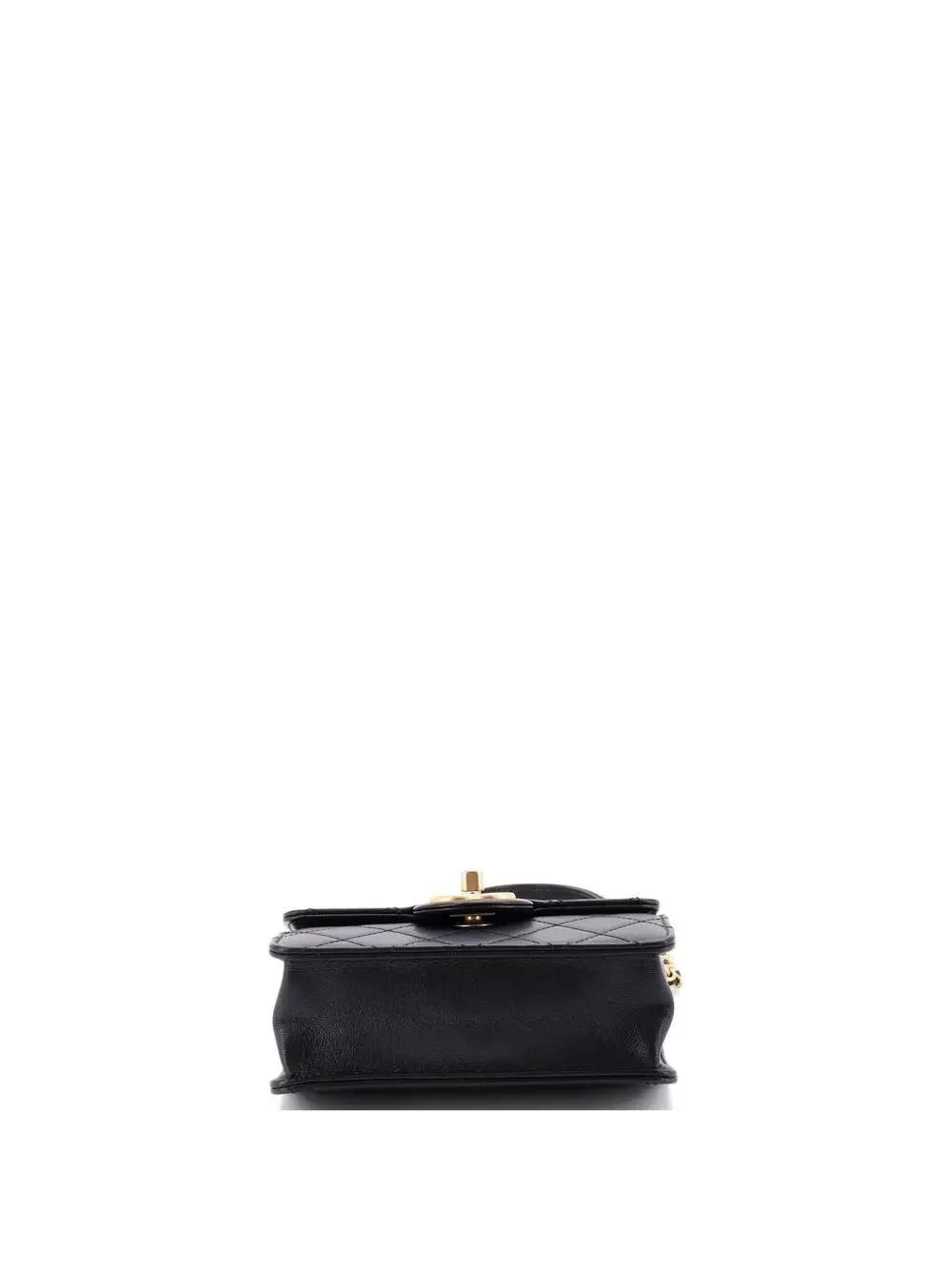 Chanel Chic Pearls Flap Bag Quilted #277134C29B